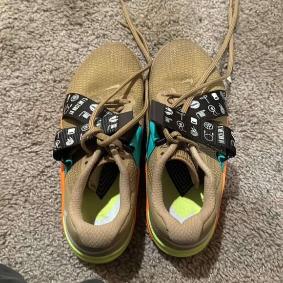 Lightly worn Limited edition Nike Metcon UT Women’s size 8 - Picture 4 of 4